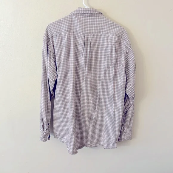 American Eagle XL button down shirt. - Picture 2 of 3